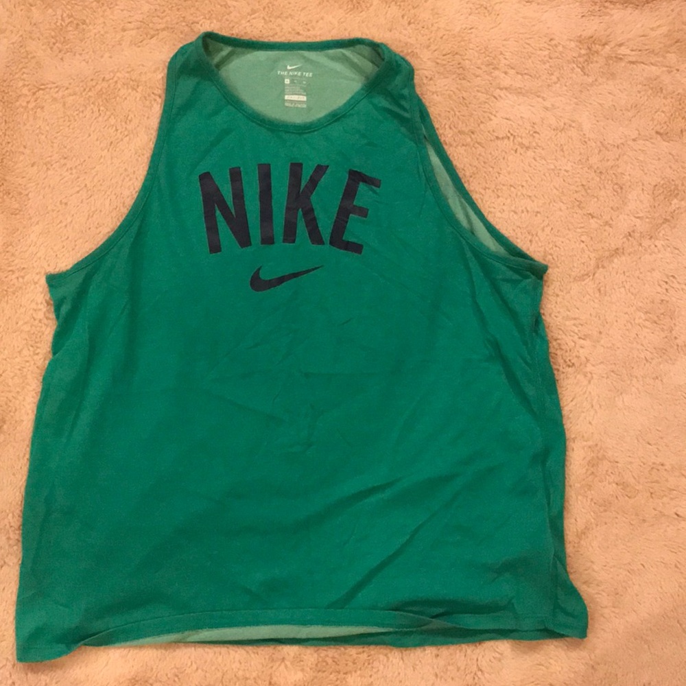 Nike tank